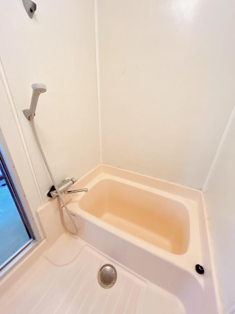 【閑静な住宅街】帯広市西18条南4丁目52-5 内観
