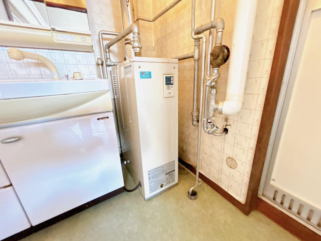 【閑静な住宅街】帯広市西18条南4丁目52-5 内観