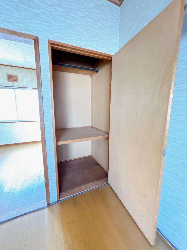 【閑静な住宅街】帯広市西18条南4丁目52-5 内観