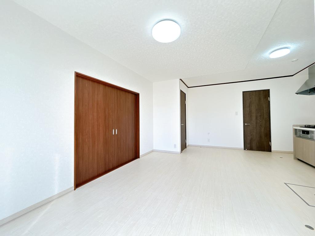 【リフォーム済】帯広市東6条南21丁目3-14  内観