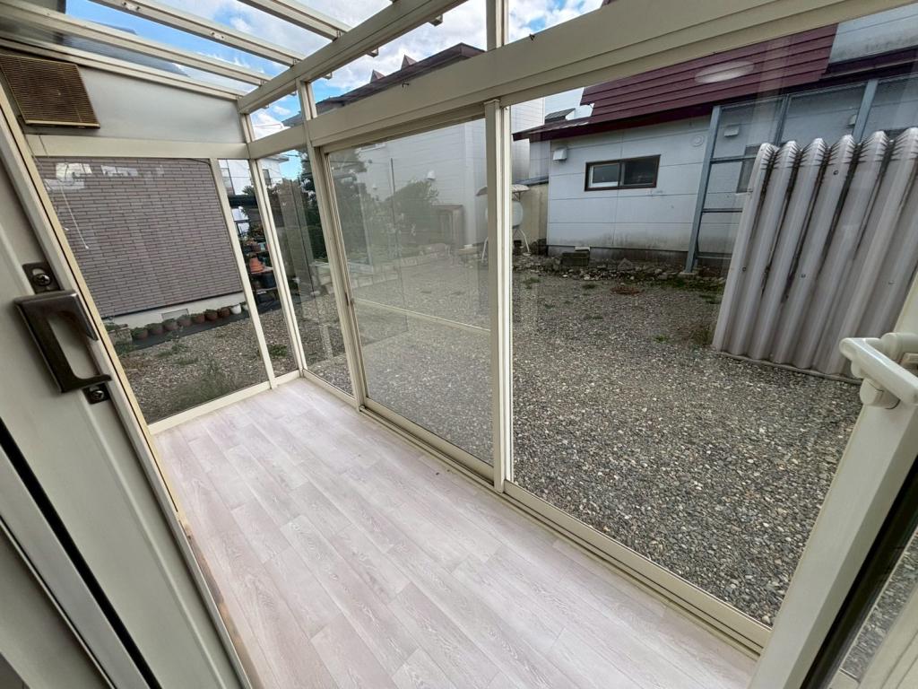 【写真追加】西１９条南４丁目　リフォーム住宅 内観