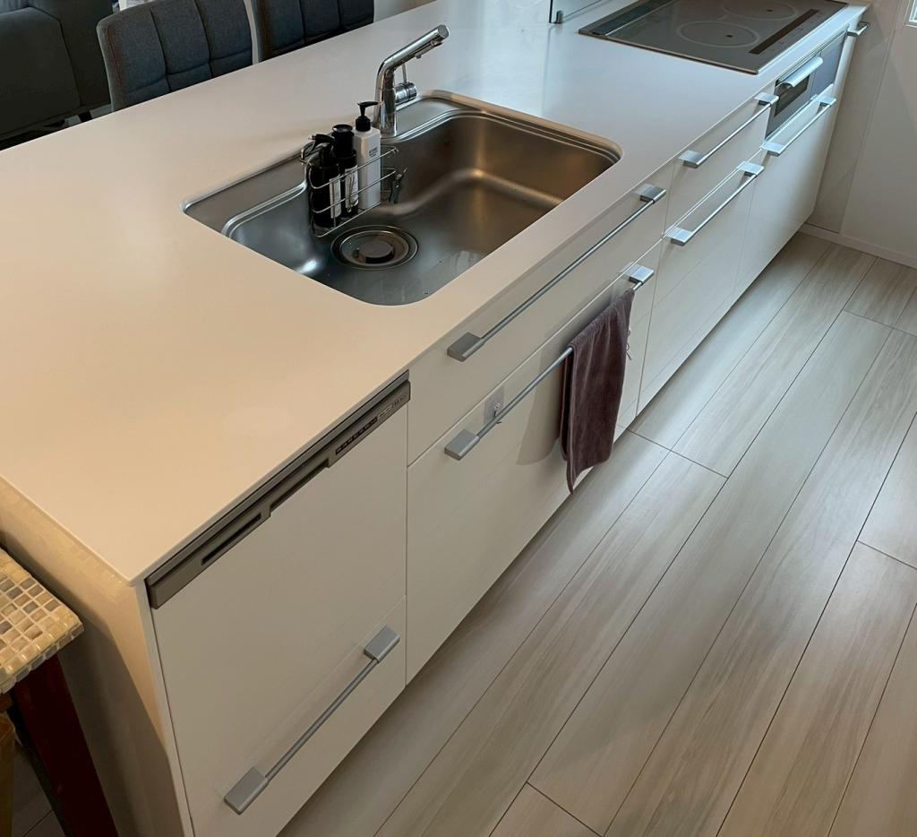 西18南34丁目中古住宅【太陽光パネル＋超気密・超断熱で光熱費が安い】一条工務店様施工 内観