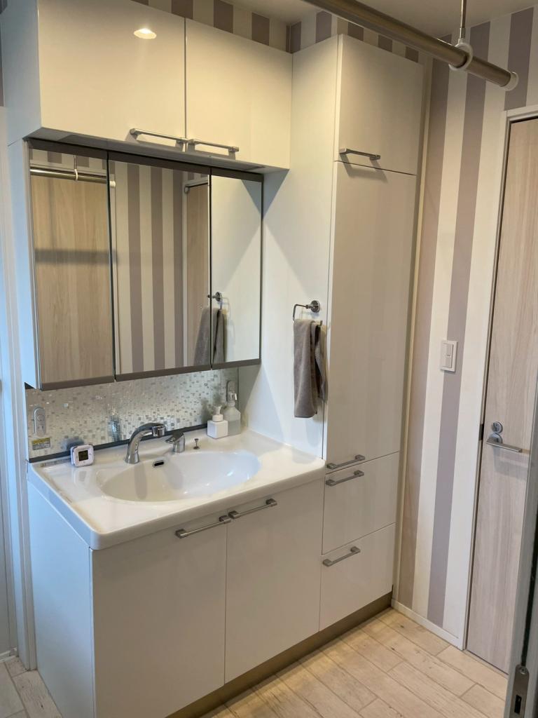 西18南34丁目中古住宅【太陽光パネル＋超気密・超断熱で光熱費が安い】一条工務店様施工 内観