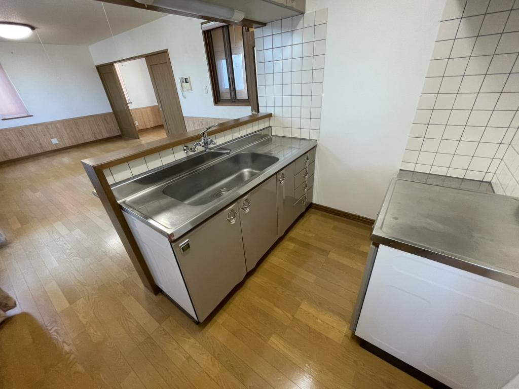 幕別町寿町＿二世帯住宅 内観