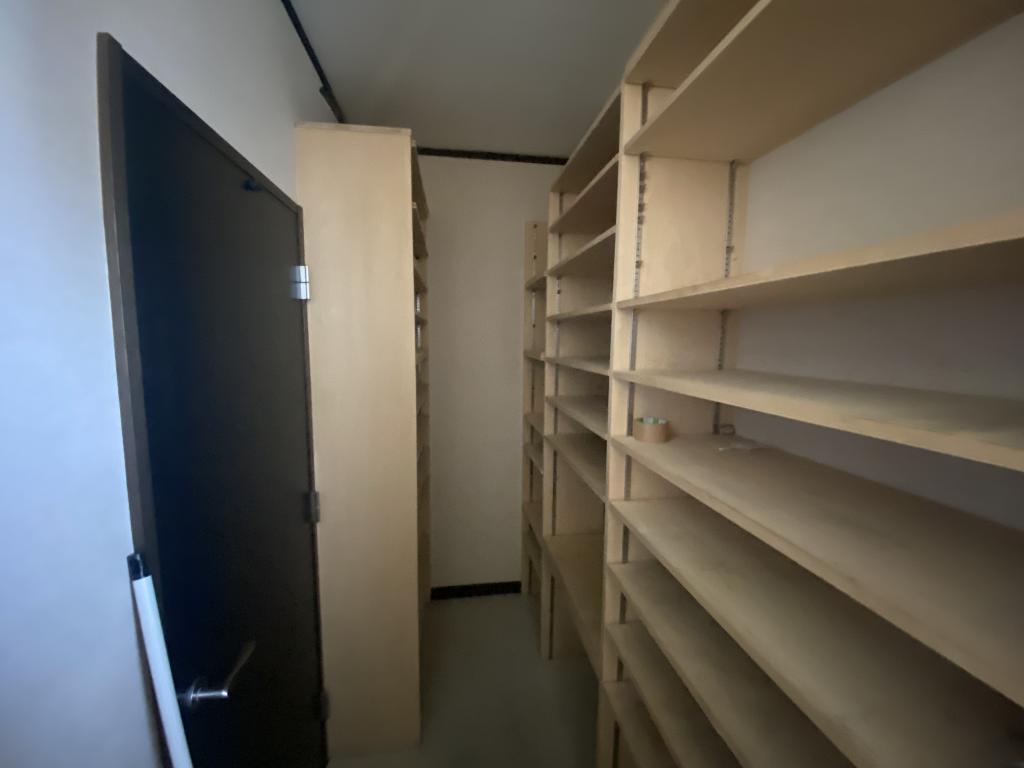 西13条北4丁目　中古住宅 内観