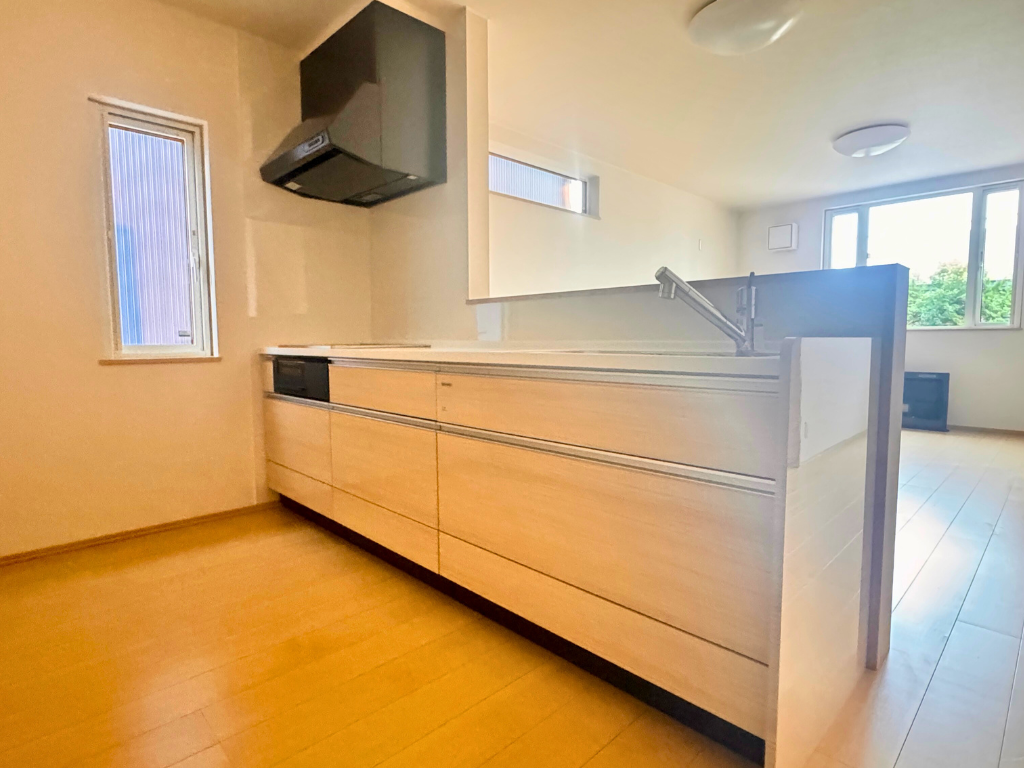 【公開+販売中】西15南32B　新築住宅 内観