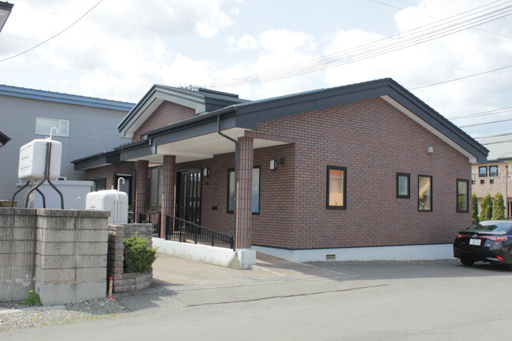 【リフォーム中】帯広市西8条南31丁目　平屋中古住宅 外観