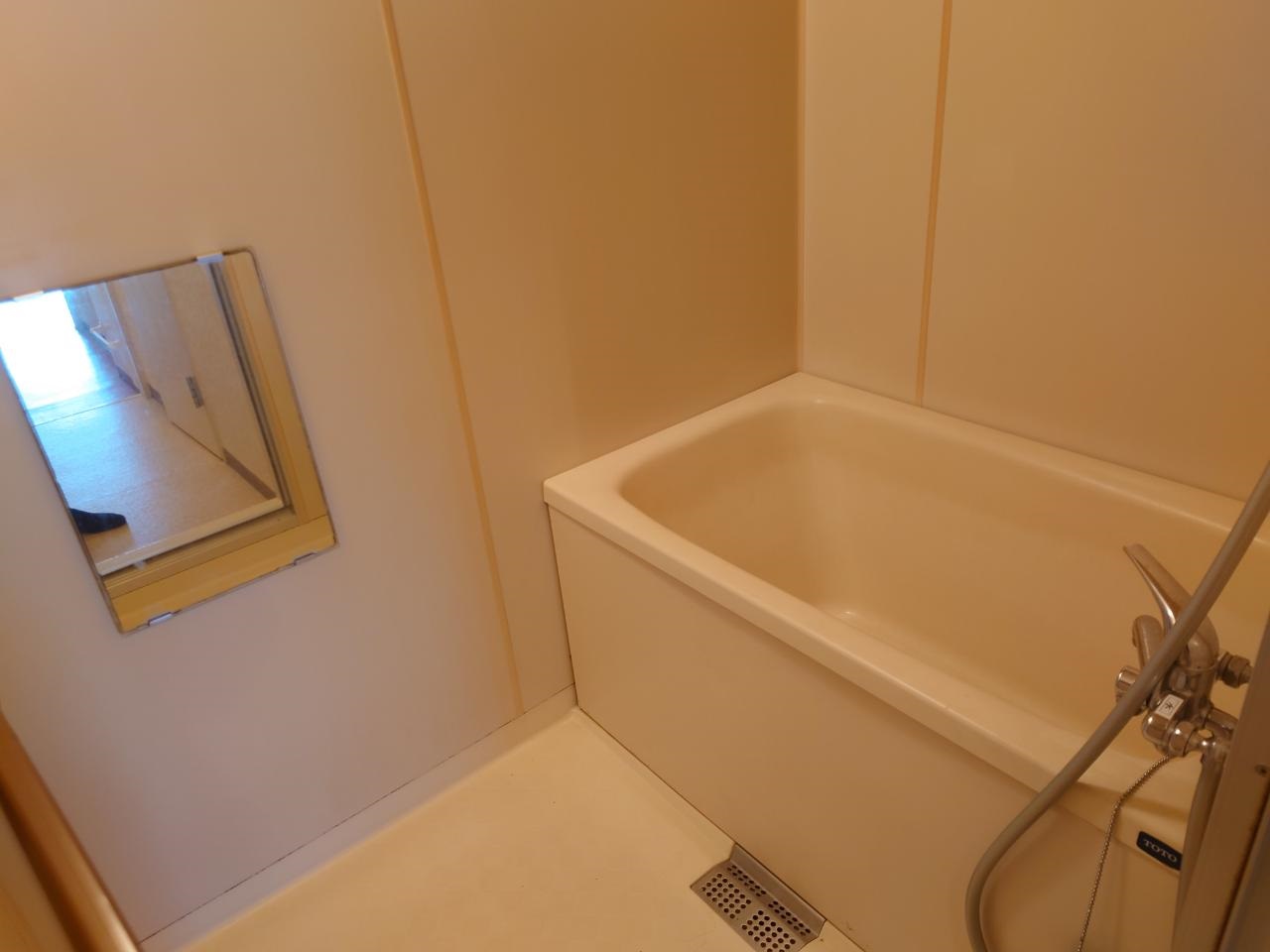 「価格改定」コーポ光南第一　4階建最上階　H29年リフォーム済（トイレ・エアコン・風呂換気扇・インターホン・内装他） 内観