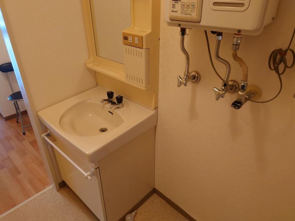 「価格改定」コーポ光南第一　4階建最上階　H29年リフォーム済（トイレ・エアコン・風呂換気扇・インターホン・内装他） 内観