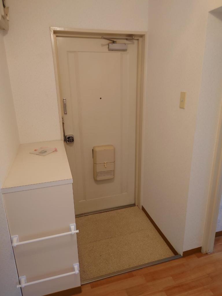 「価格改定」コーポ光南第一　4階建最上階　H29年リフォーム済（トイレ・エアコン・風呂換気扇・インターホン・内装他） 内観