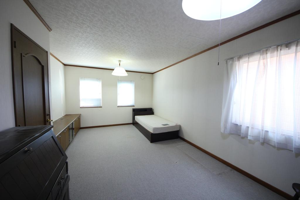 札内青葉町　中古住宅　FPの家・ウレタン断熱工法 内観