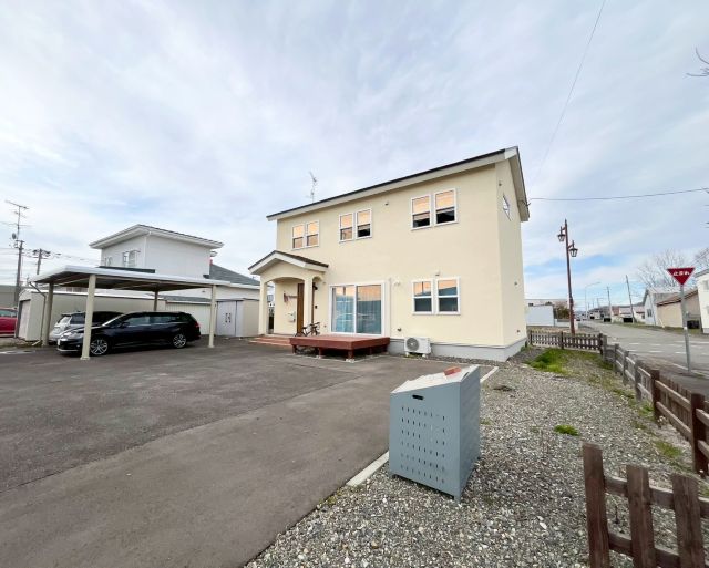 浦幌町字幸町【浦幌町の中古住宅！間取り４ＬＤＫ♪】 内観