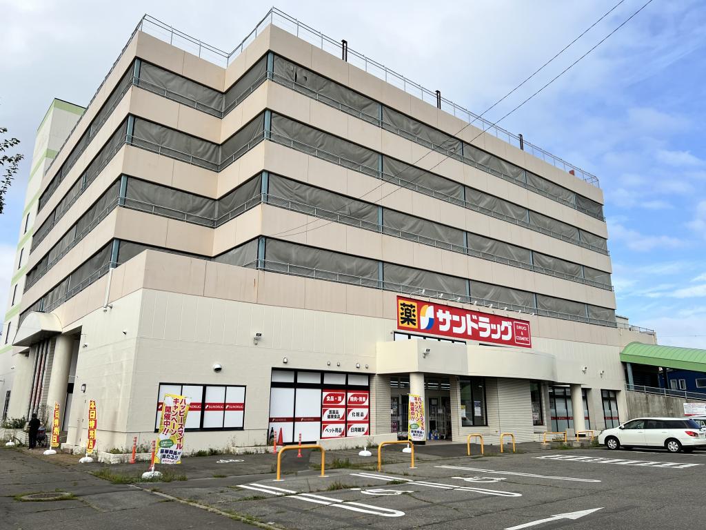 The TOWER OBIHIRO 1806号室 内観