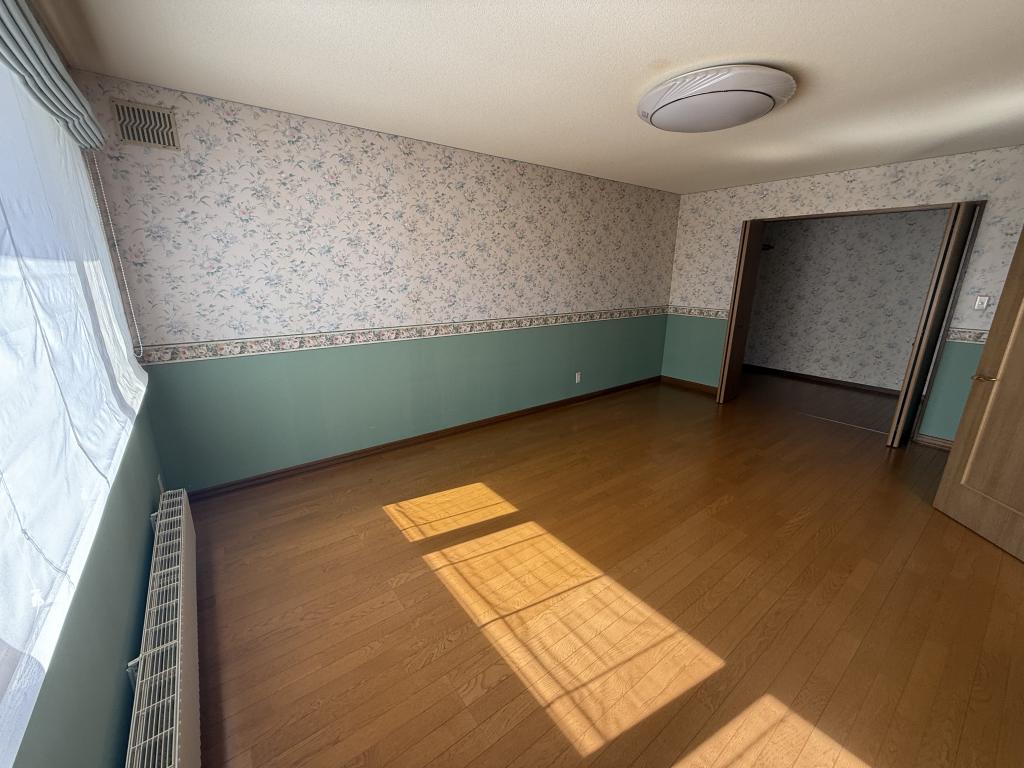 芽室町西3条4丁目　戸建 内観