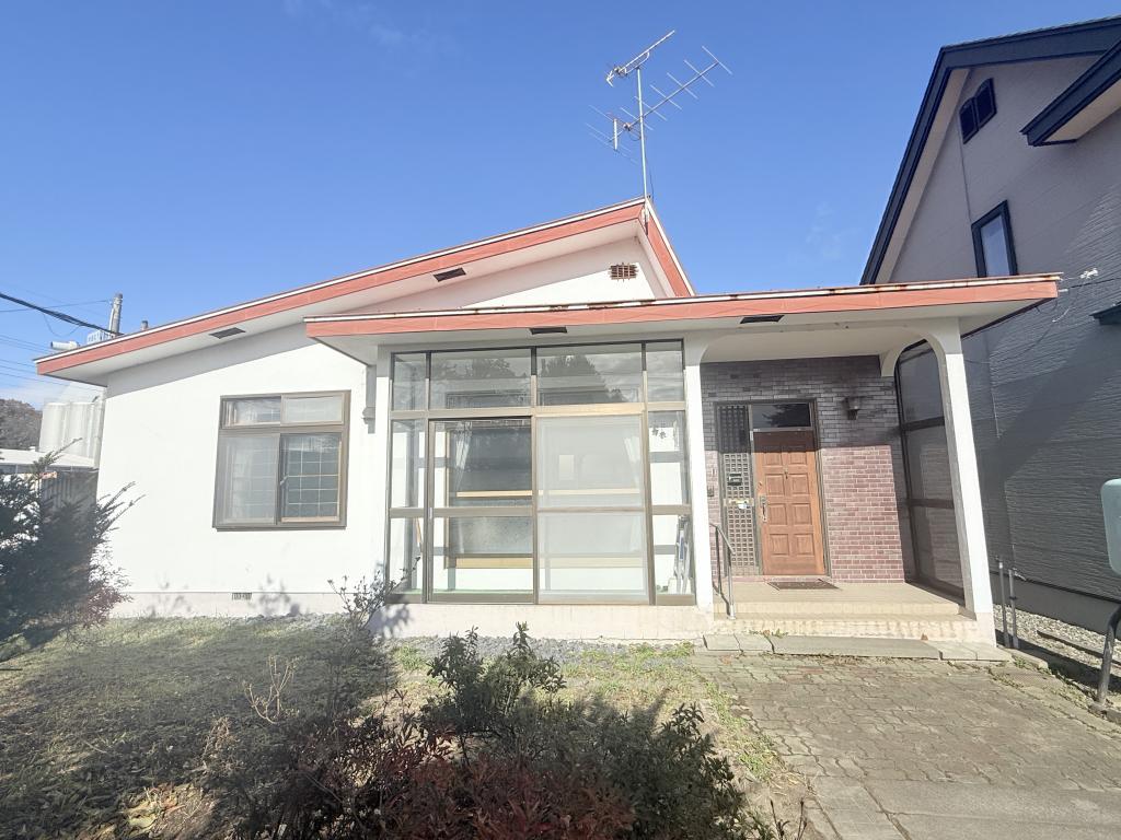 新通北１丁目の南西角地のリノベ向き中古平屋住宅 内観