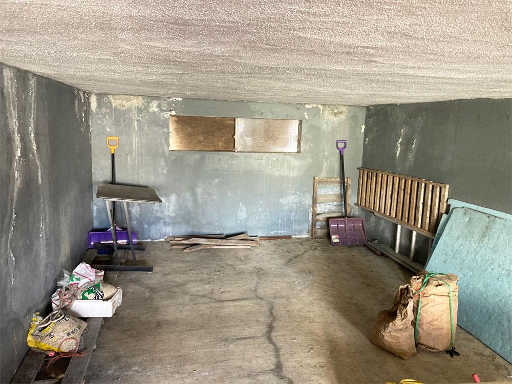 自然豊かな住宅地　南の森西9丁目　5SLDK 中古住宅　車庫・地下有り 内観