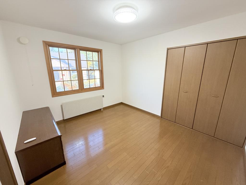 池田町東2条の平屋中古住宅　土地139坪 内観