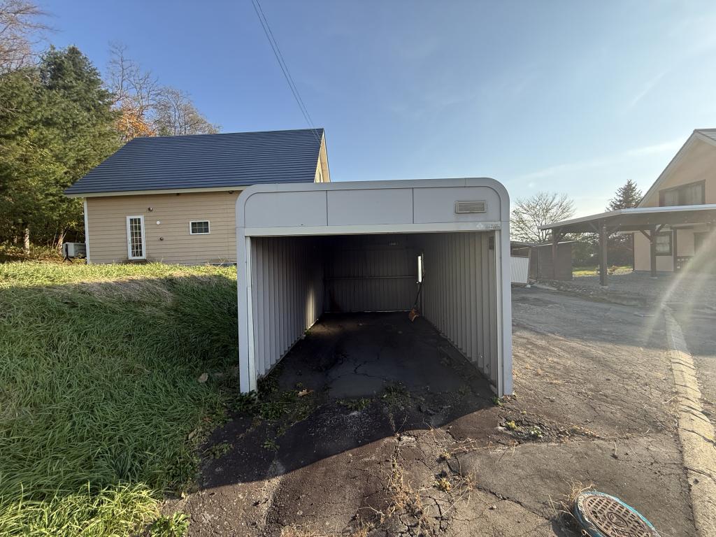 池田町東2条の平屋中古住宅　土地139坪 内観