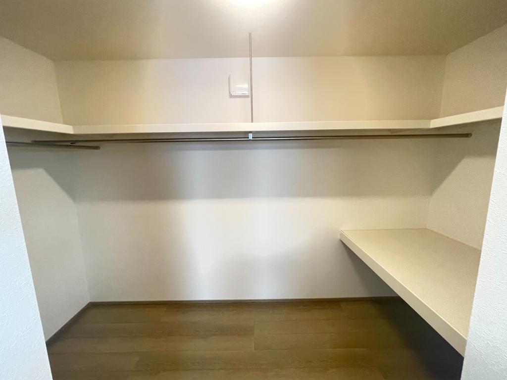 【11/8.9オープンハウス】　東9南6　新築住宅 内観