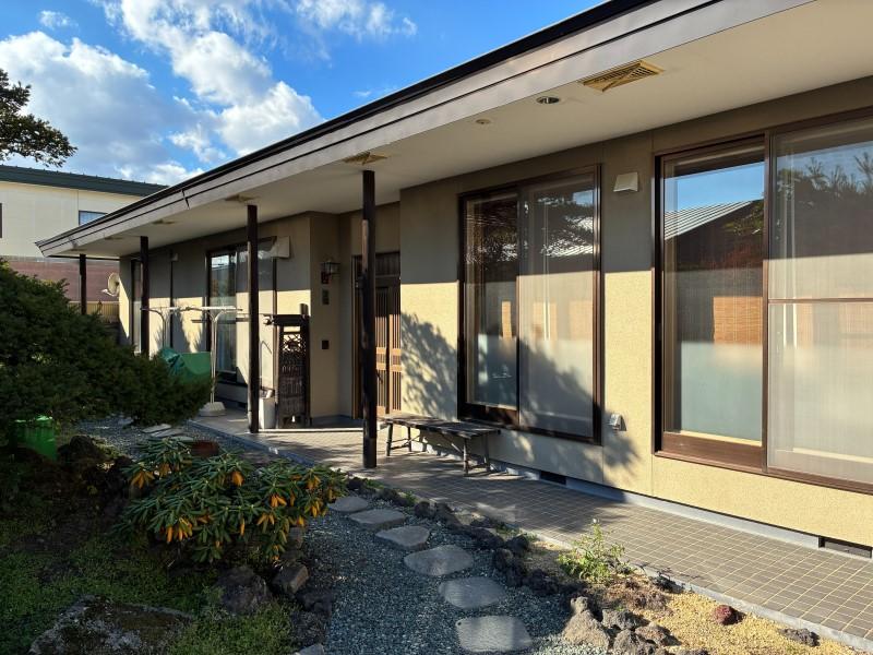 【東6南21】本格和庭園のある住まい【母屋+離れ付き】 内観