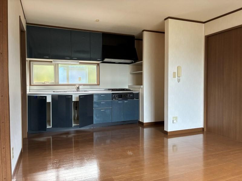 【東6南21】本格和庭園のある住まい【母屋+離れ付き】 内観