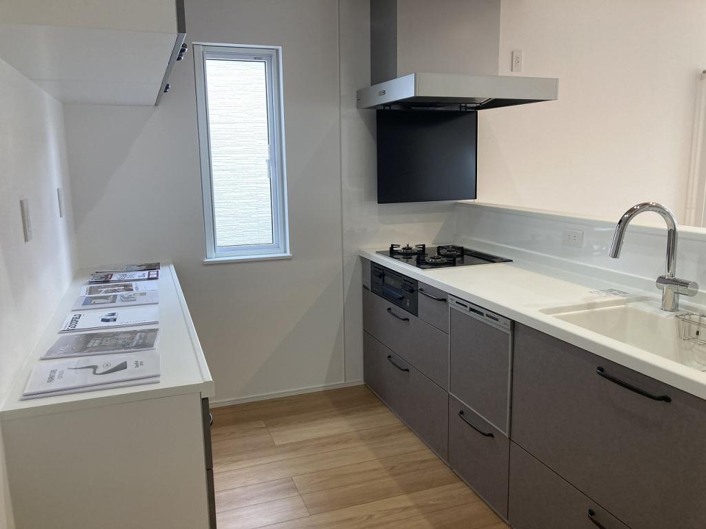 帯広市西20条南4丁目　A棟 内観