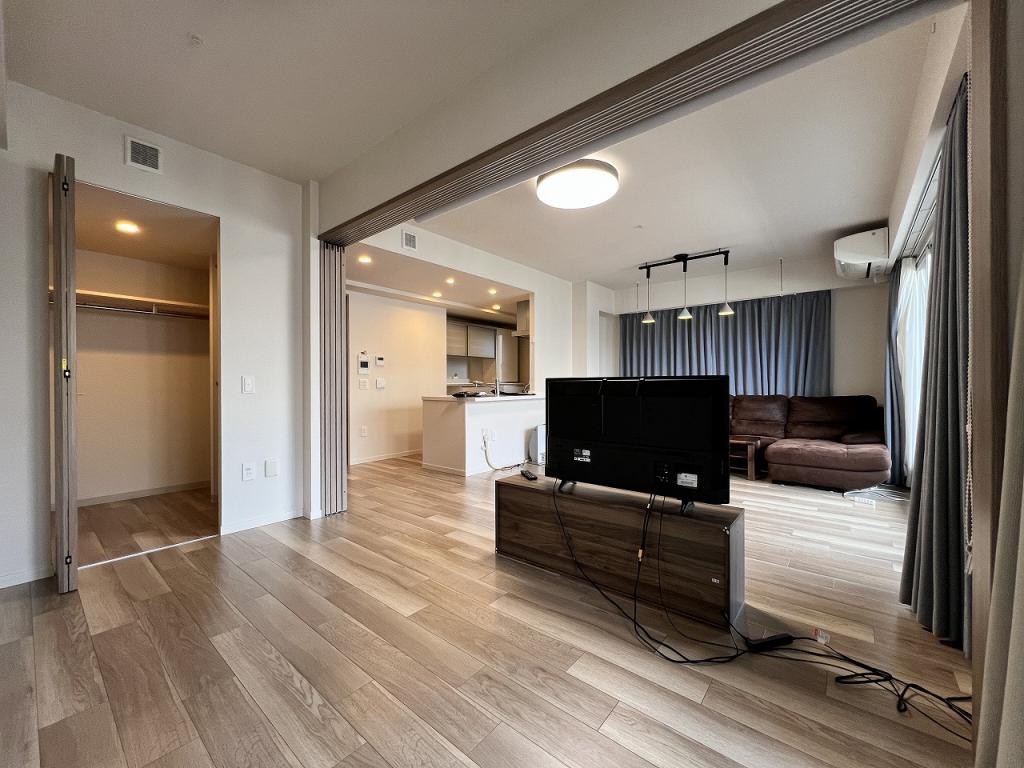 【内見いつでも！】The TOWER OBIHIRO 301号室 内観