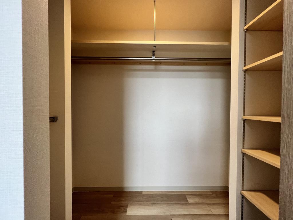 【内見いつでも！】The TOWER OBIHIRO 301号室 内観