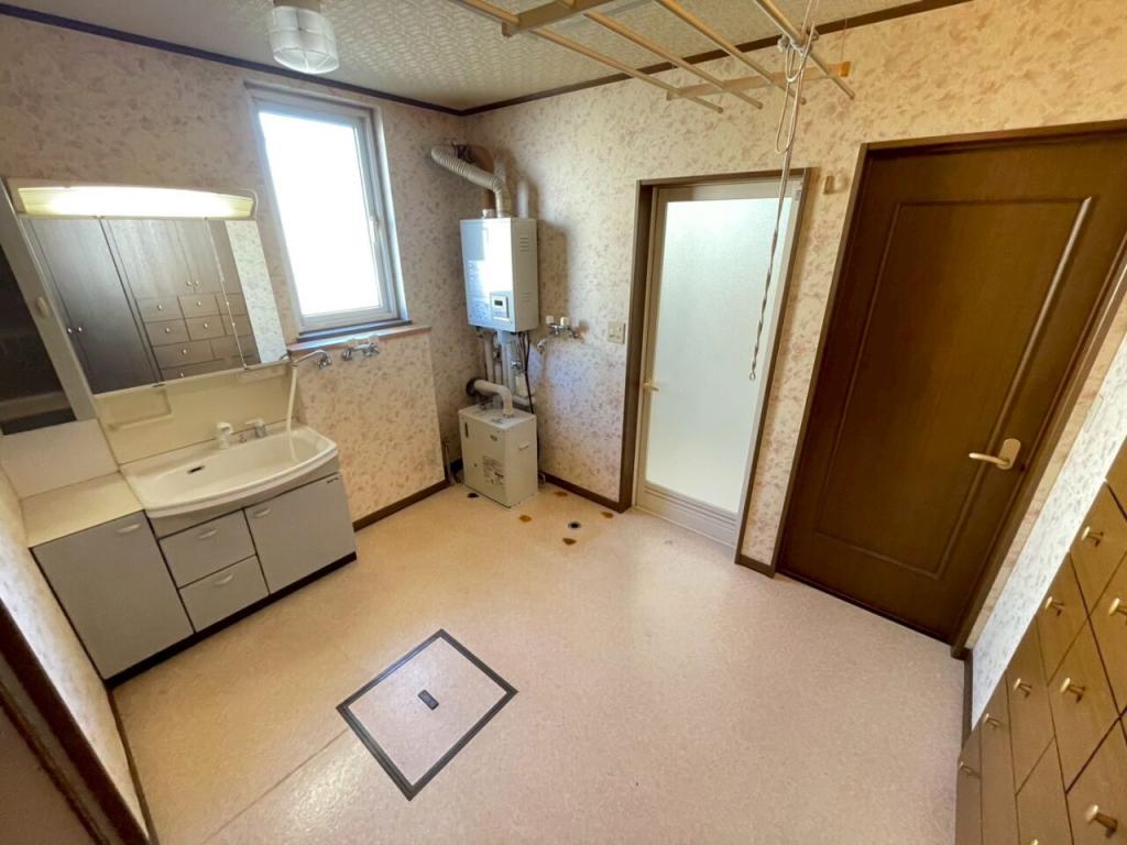 清水町御影東６条５丁目　中古平屋 内観