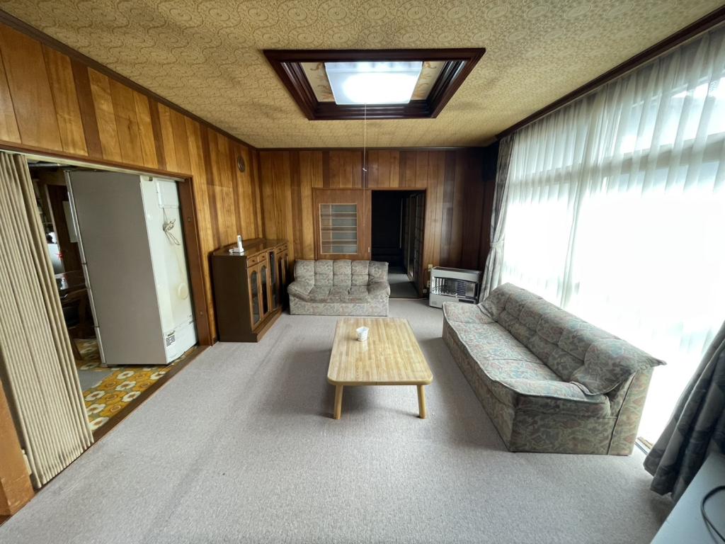 ♪敷地133坪、公園隣接♪幕別町旭町＿中古住宅 内観