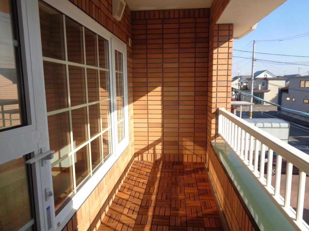 札内青葉町　南道路付の内装リフォーム住宅 内観