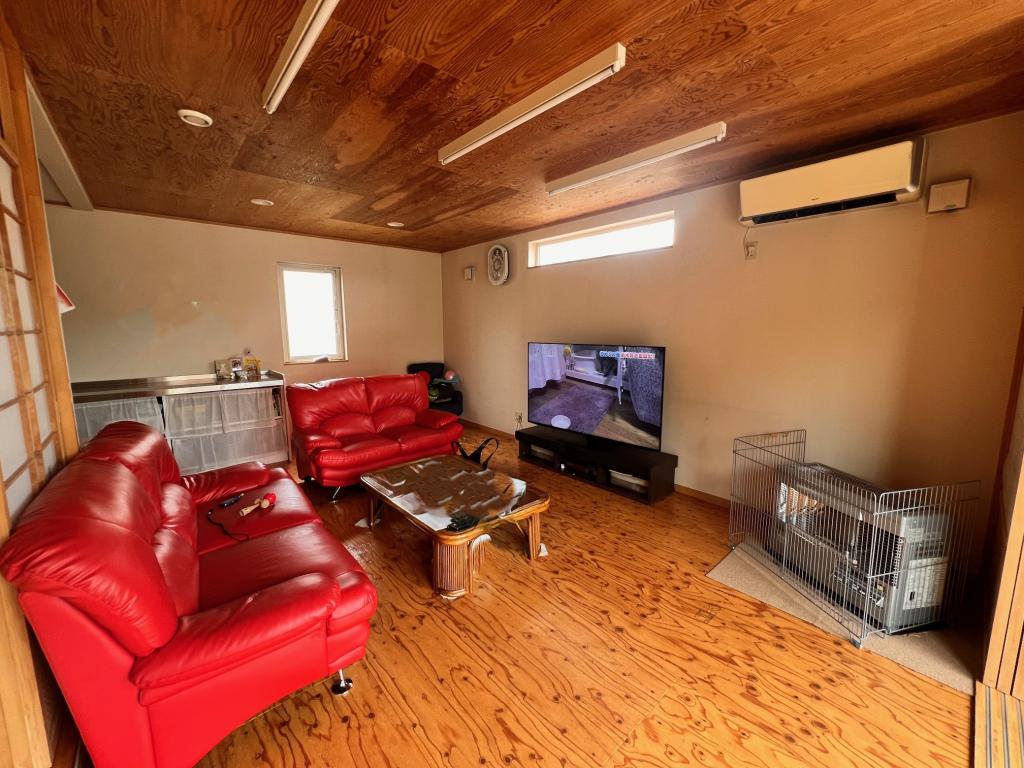 写真追加☆西13南29【3LDK+1R】2世帯向き住宅　南西角地  内観