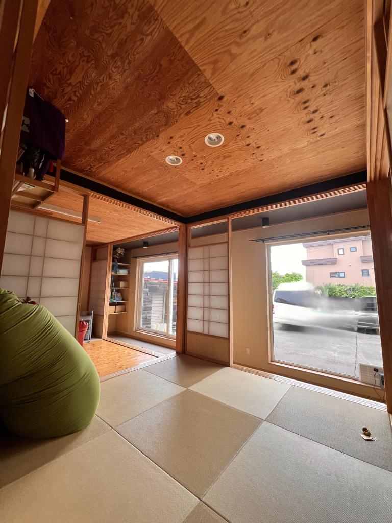 写真追加☆西13南29【3LDK+1R】2世帯向き住宅　南西角地  内観