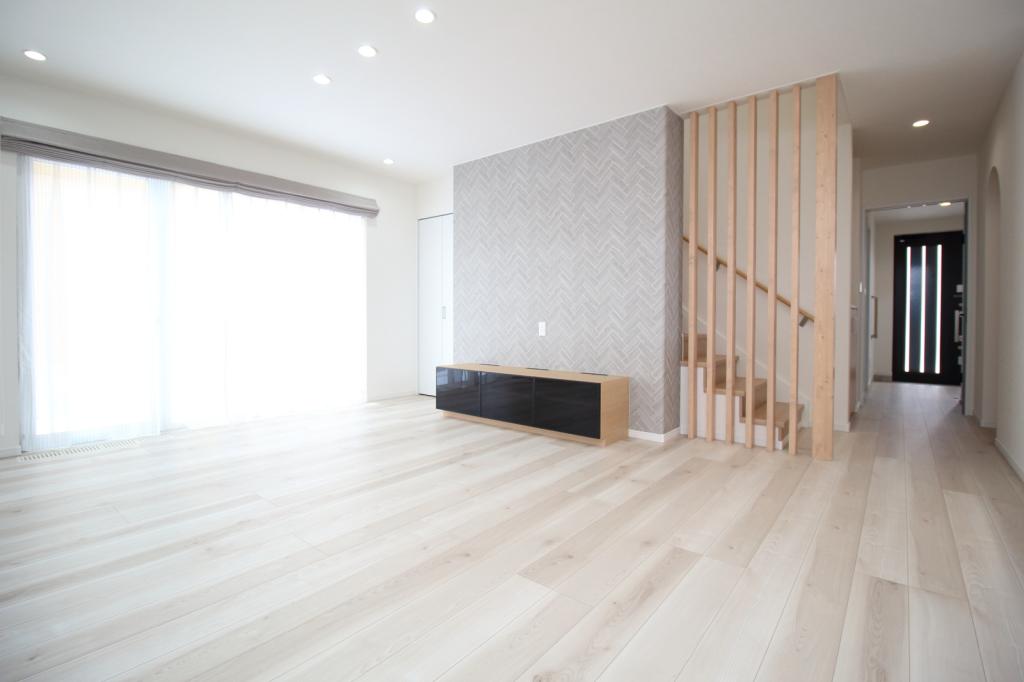 清水町 築浅戸建て 広々4LDK＋納戸＋フリースペース 内観