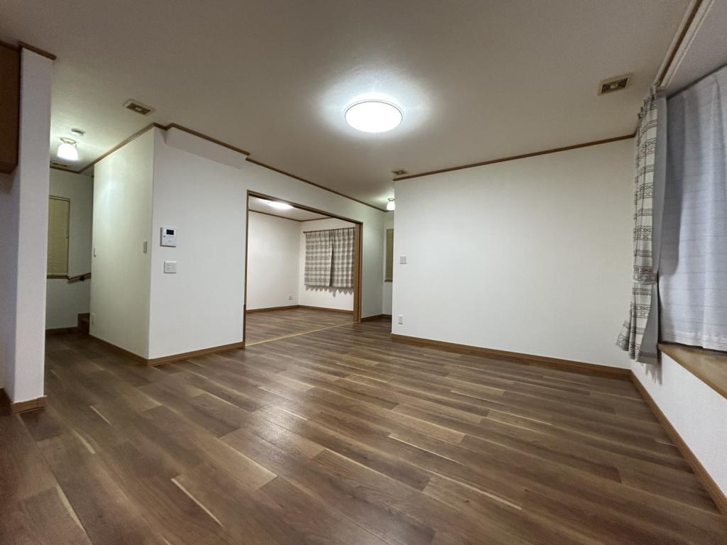 西２３条南４丁目 内観