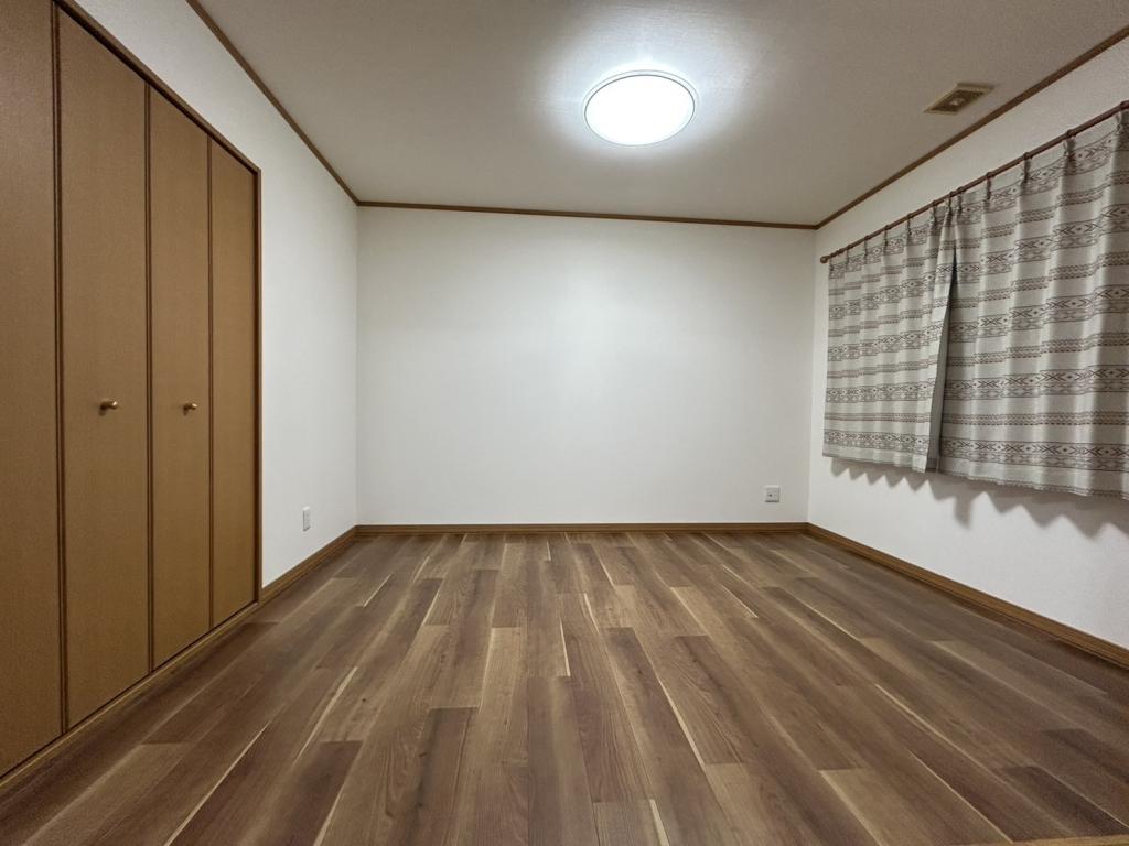 西２３条南４丁目 内観