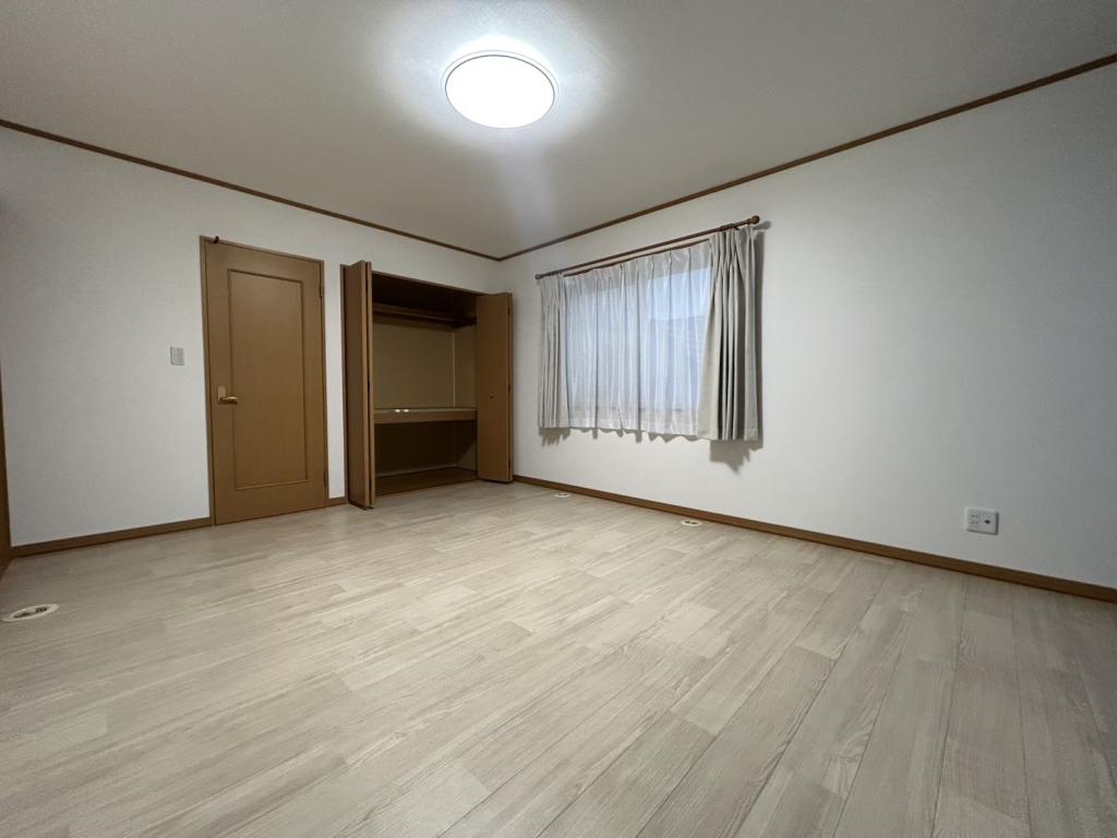 西２３条南４丁目 内観