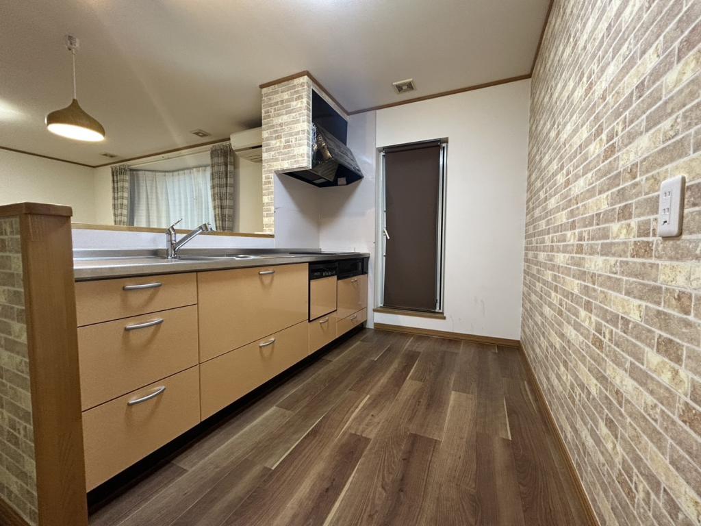 西２３条南４丁目 内観