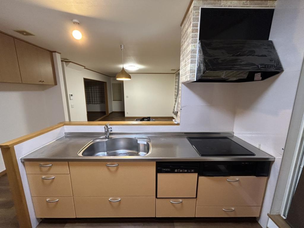 西２３条南４丁目 内観