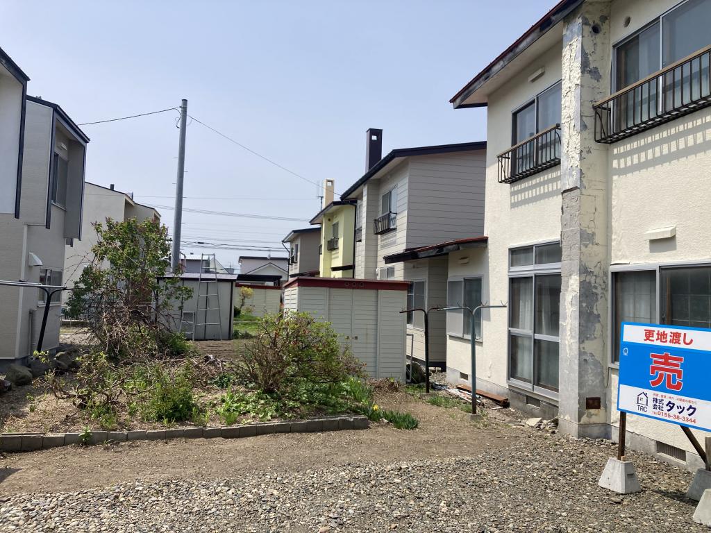 価格変更！【売土地】解体更地渡し 若葉小区域 約56坪 西16条南5丁目 内観