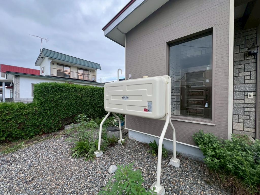 【価格改定】敷地広々♪　2世帯活用可能♪　幕別町緑町＿中古住宅 内観