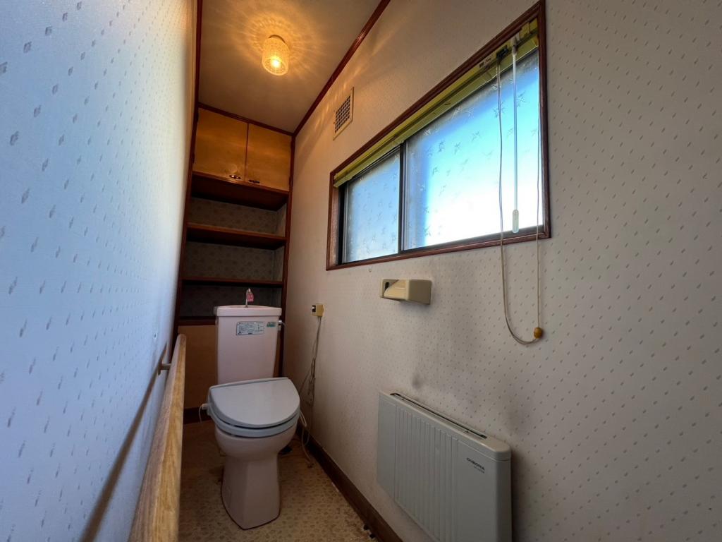 【価格改定】敷地広々♪　2世帯活用可能♪　幕別町緑町＿中古住宅 内観