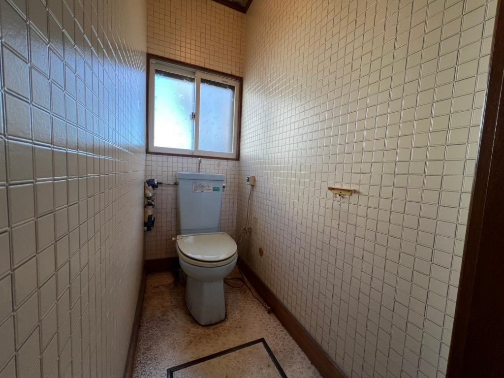 【価格改定】敷地広々♪　2世帯活用可能♪　幕別町緑町＿中古住宅 内観