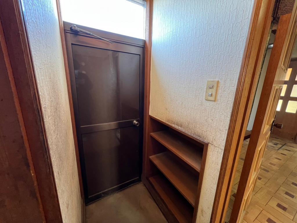 【価格改定】敷地広々♪　2世帯活用可能♪　幕別町緑町＿中古住宅 内観