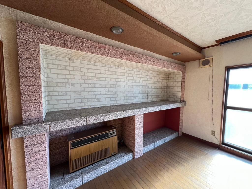 【価格改定】敷地広々♪　2世帯活用可能♪　幕別町緑町＿中古住宅 内観