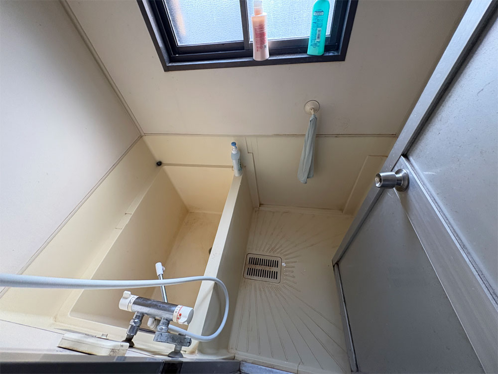 自然豊かな住宅地　南の森西9丁目　5SLDK 中古住宅　車庫・地下有り 内観