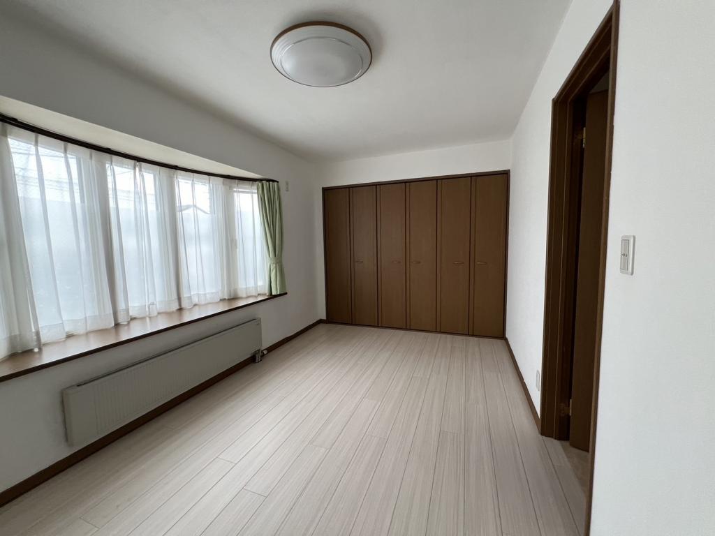 値下げしました！広尾町本通8丁目14番地2ガレージ付き2世帯戸建  内観