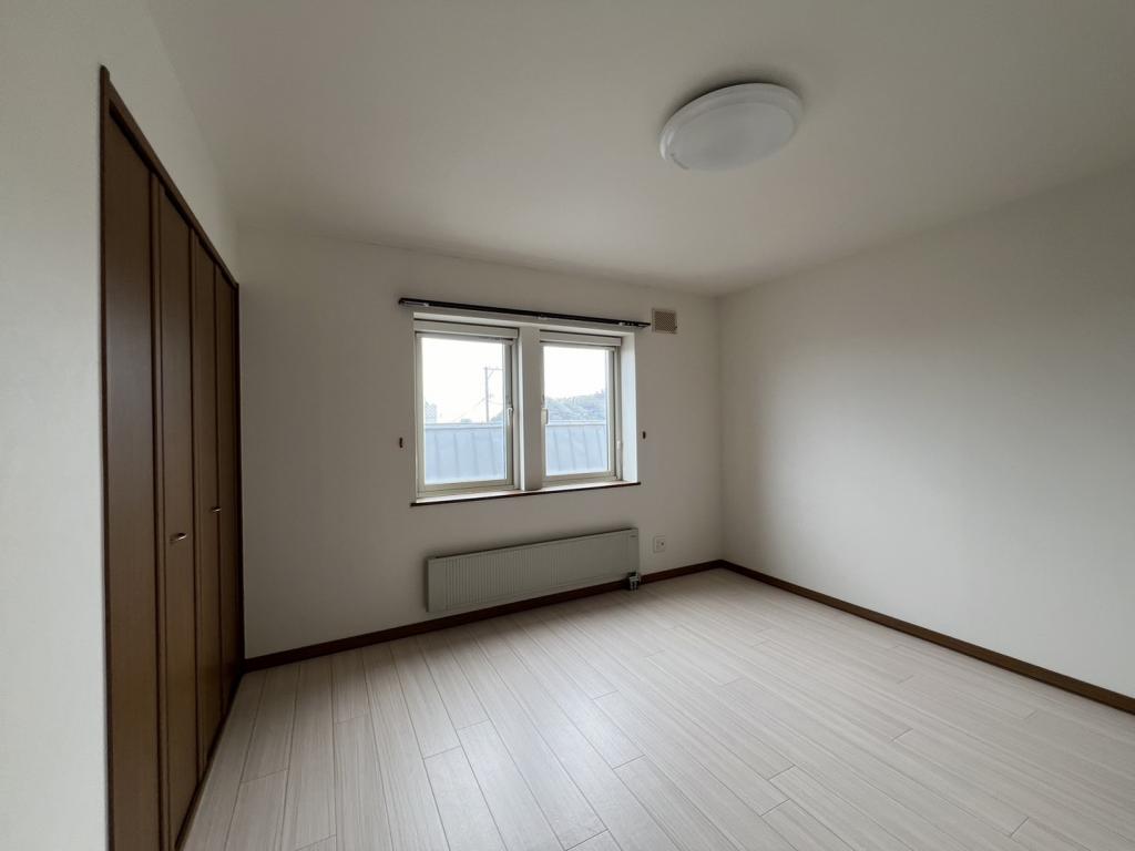 値下げしました！広尾町本通8丁目14番地2ガレージ付き2世帯戸建  周辺