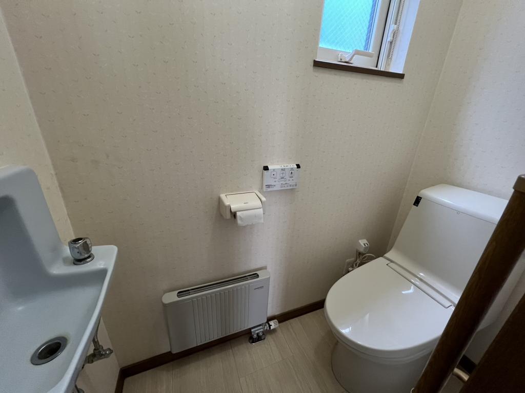 値下げしました！広尾町本通8丁目14番地2ガレージ付き2世帯戸建  周辺