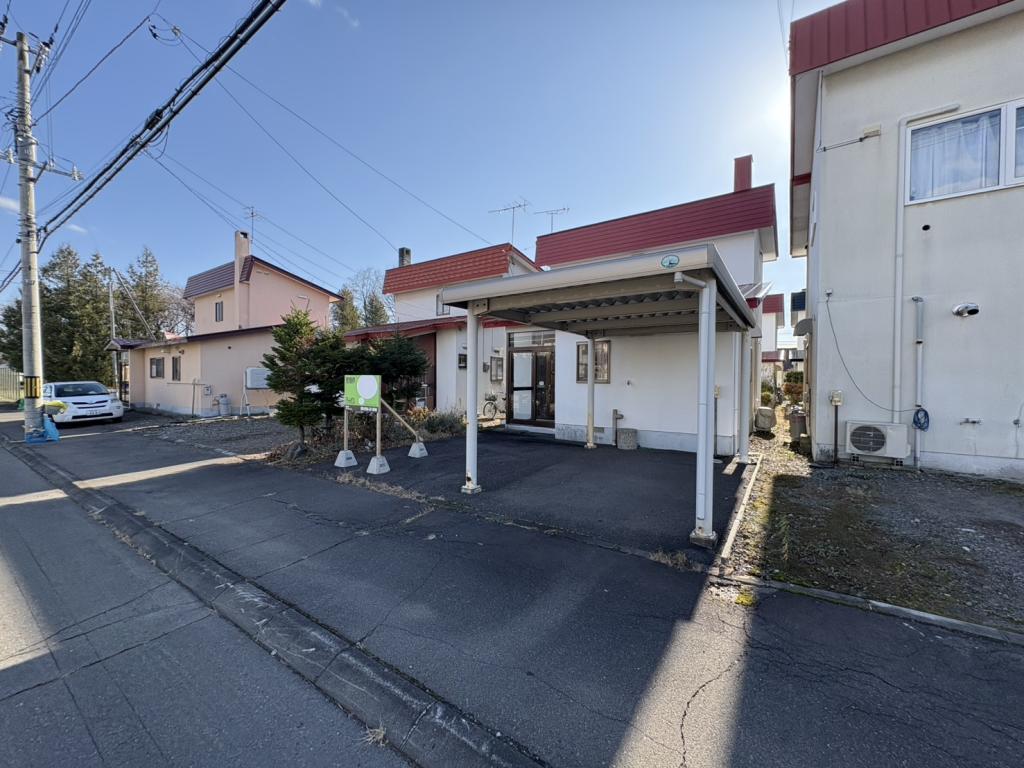 西１６南５＿土地 内観